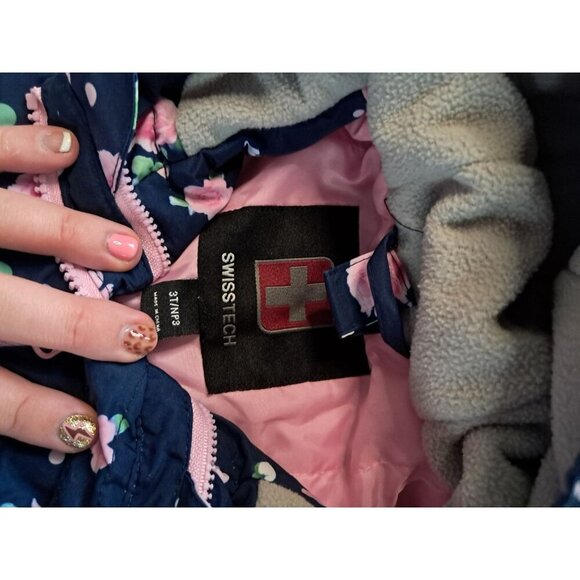 K/2 Swiss Tech Girl's 3T Hooded Coat Blue Pink Winter Zipped In Fleece Lining - Picture 2 of 2